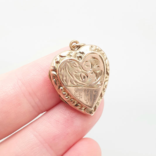 Antique 9ct Gold Heart Locket Embossed Hand Engraved Solid 9k 375 Pendant Fine Estate Love Back & Front Cute Necklace Jewelry Jewellery