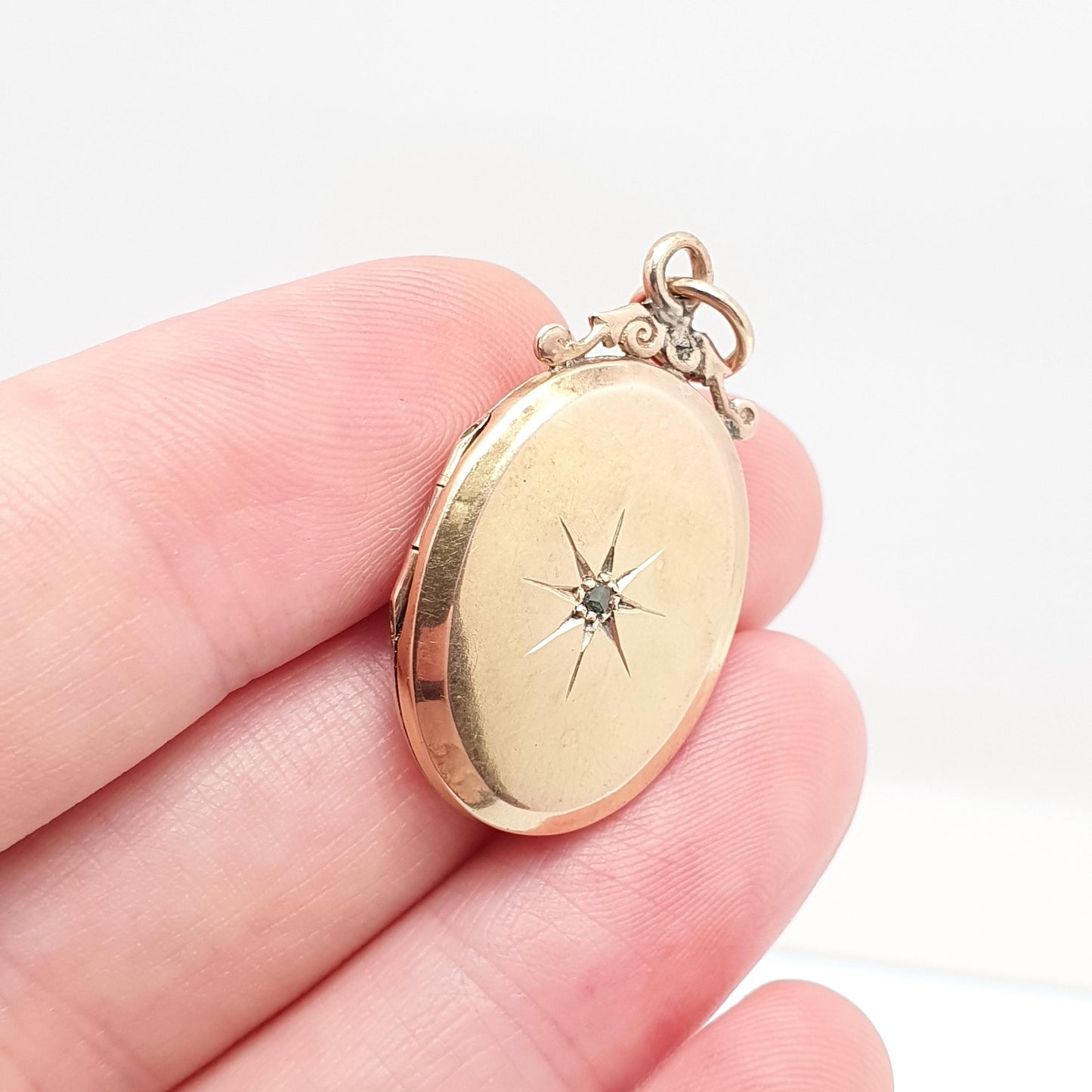 Antique 15ct Gold Diamond Locket Pendant Star Pattern Oval Solid 625 15k Fine Estate Back & Front Necklace Jewelry Womens Jewellery