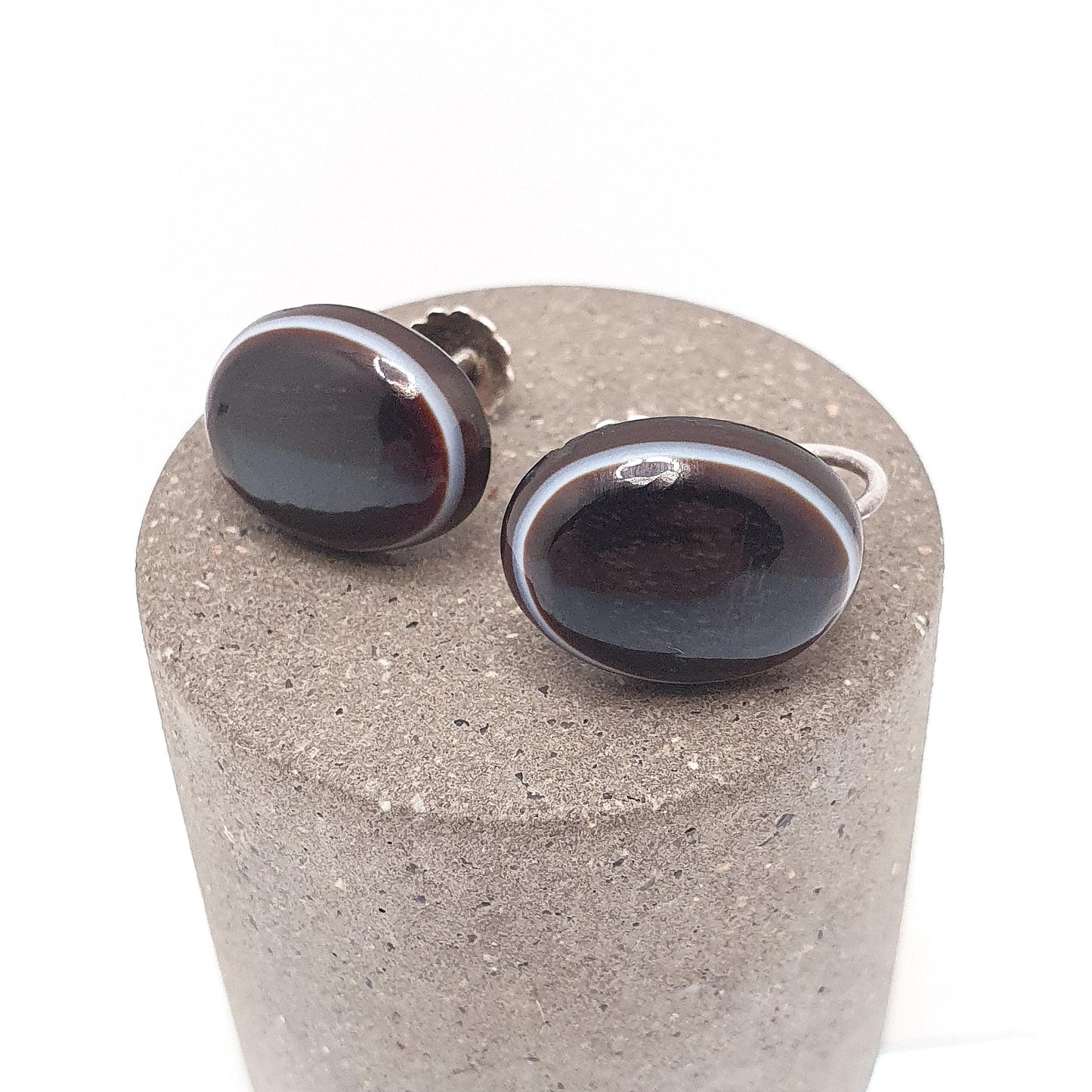 Antique Sterling Silver Bullseye Agate Earrings Victorian Genuine Gemstone Screw Back Oval Quartz White Band Vintage Jewelry Jewellery