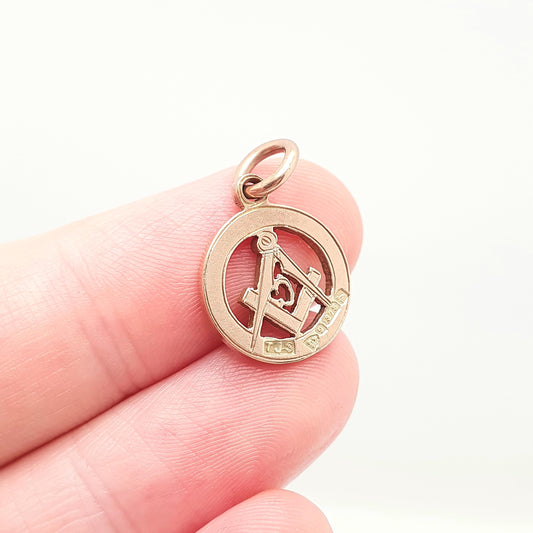 Antique 9ct 375 Gold Masonic Fob Pendant Necklace 1901 Hallmark Square and Compass Free Masons 9k Albert Chain Womens Mens Jewelry Jewellery