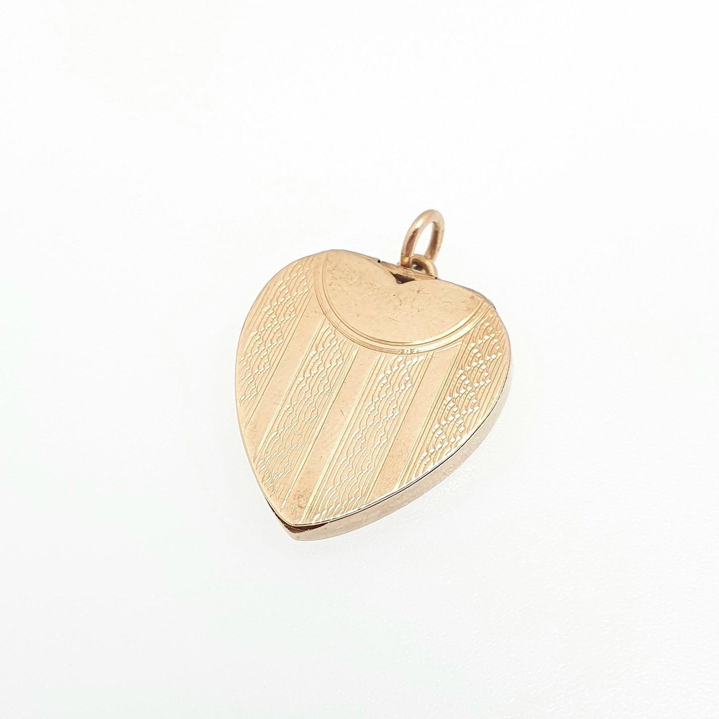 Antique 9ct Gold Heart Locket Engine Turned Art Deco Solid 9k 375 Pendant Fine Estate Back & Front Cute Necklace Jewelry Womens Jewellery