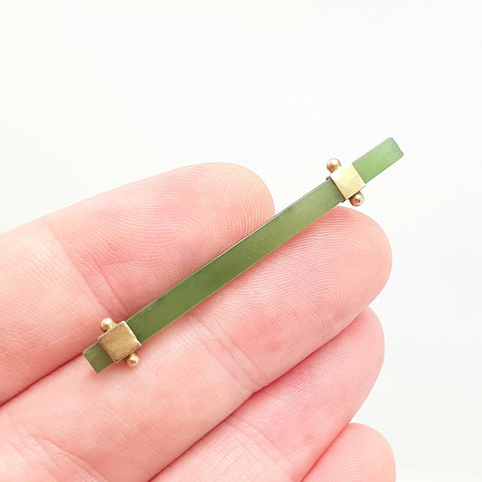 Antique 9ct Gold New Zealand Jade Brooch Victorian Solid 9k 375 Nephrite Maori Yellow Gold Green Gemstone Jewelry Womens Jewellery Vintage