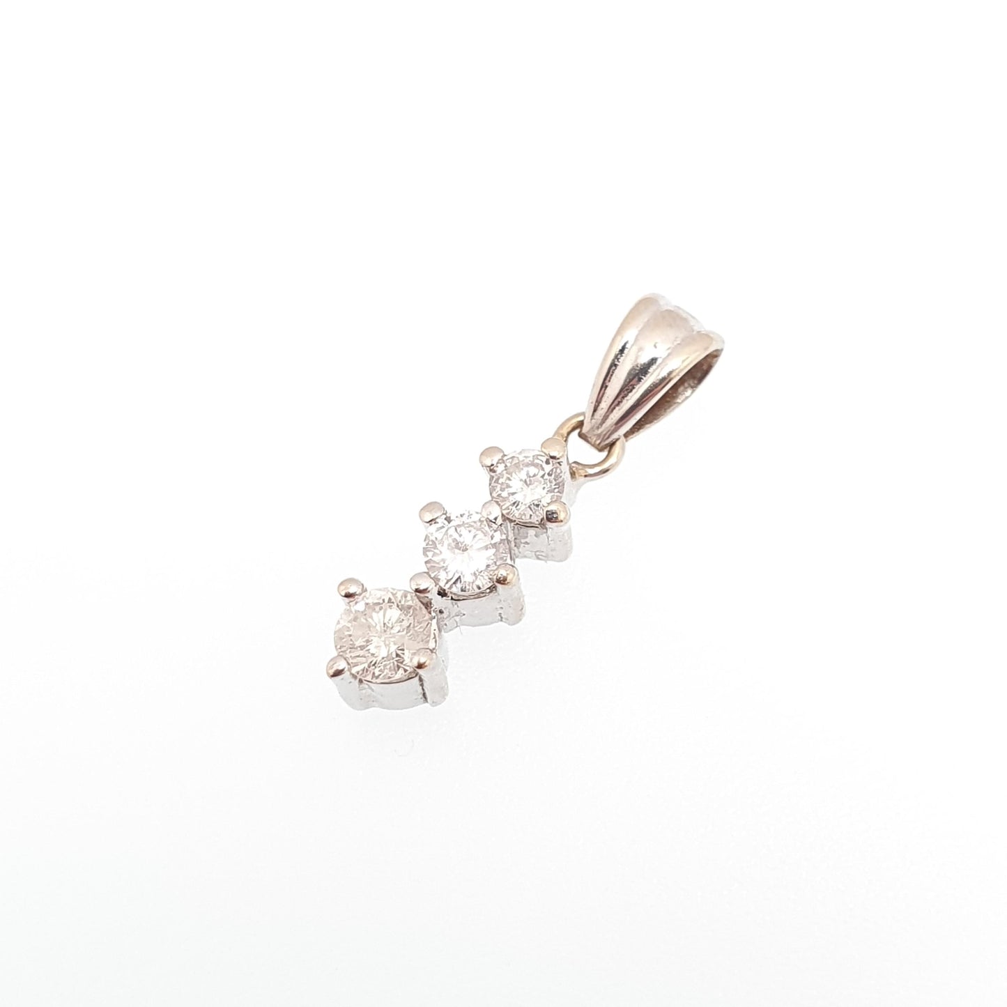 Vintage 18ct White Gold Diamond Pendant Necklace Natural Brilliant Cut Triple Trilogy Solid 750 18k 18kt