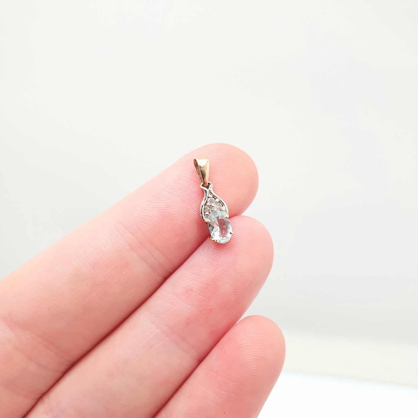 Vintage 9ct 9k Gold Aquamarine & Diamond Necklace Pendant Oval Cut Solid 375 Gemstone Sky Blue Small Womens Jewelry Jewellery