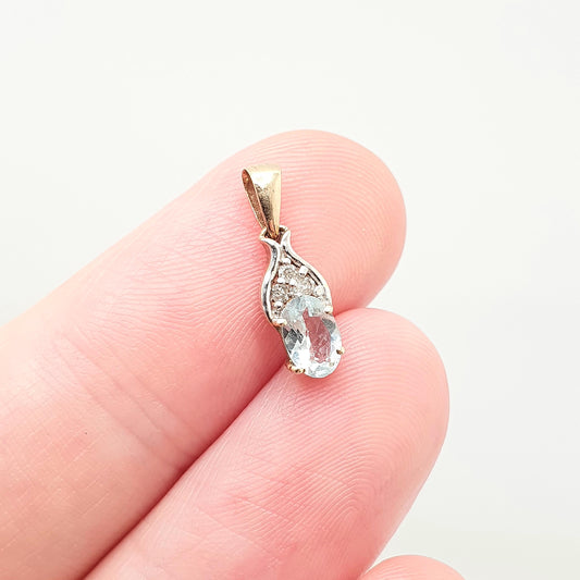 Vintage 9ct 9k Gold Aquamarine & Diamond Necklace Pendant Oval Cut Solid 375 Gemstone Sky Blue Small Womens Jewelry Jewellery