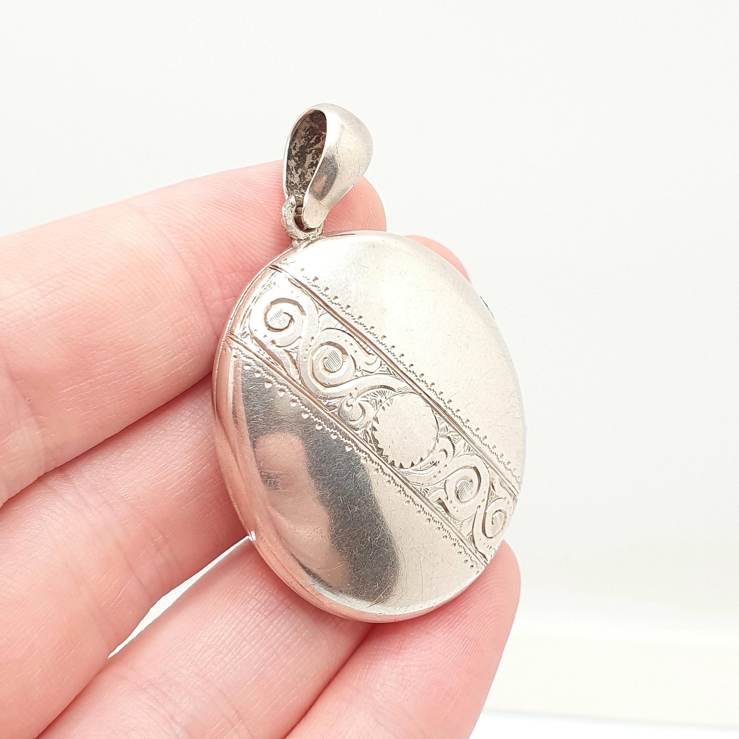 Antique Victorian Solid Silver Locket Hand Engraved Band Oval Large Big Pendant Picture Photo Vintage Womens Jewelry Jewellery