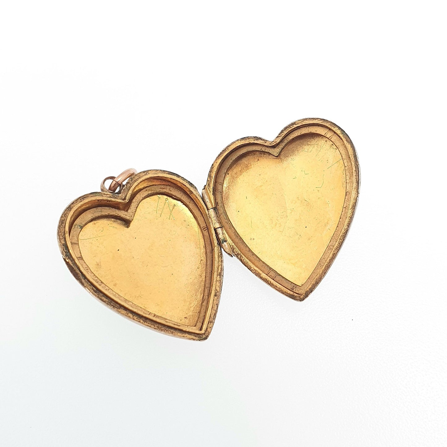 Antique Victorian 9ct Gold Heart Locket Cute Engraved Solid 9k 375 Pendant Back & Front Necklace Jewelry Womens Jewellery