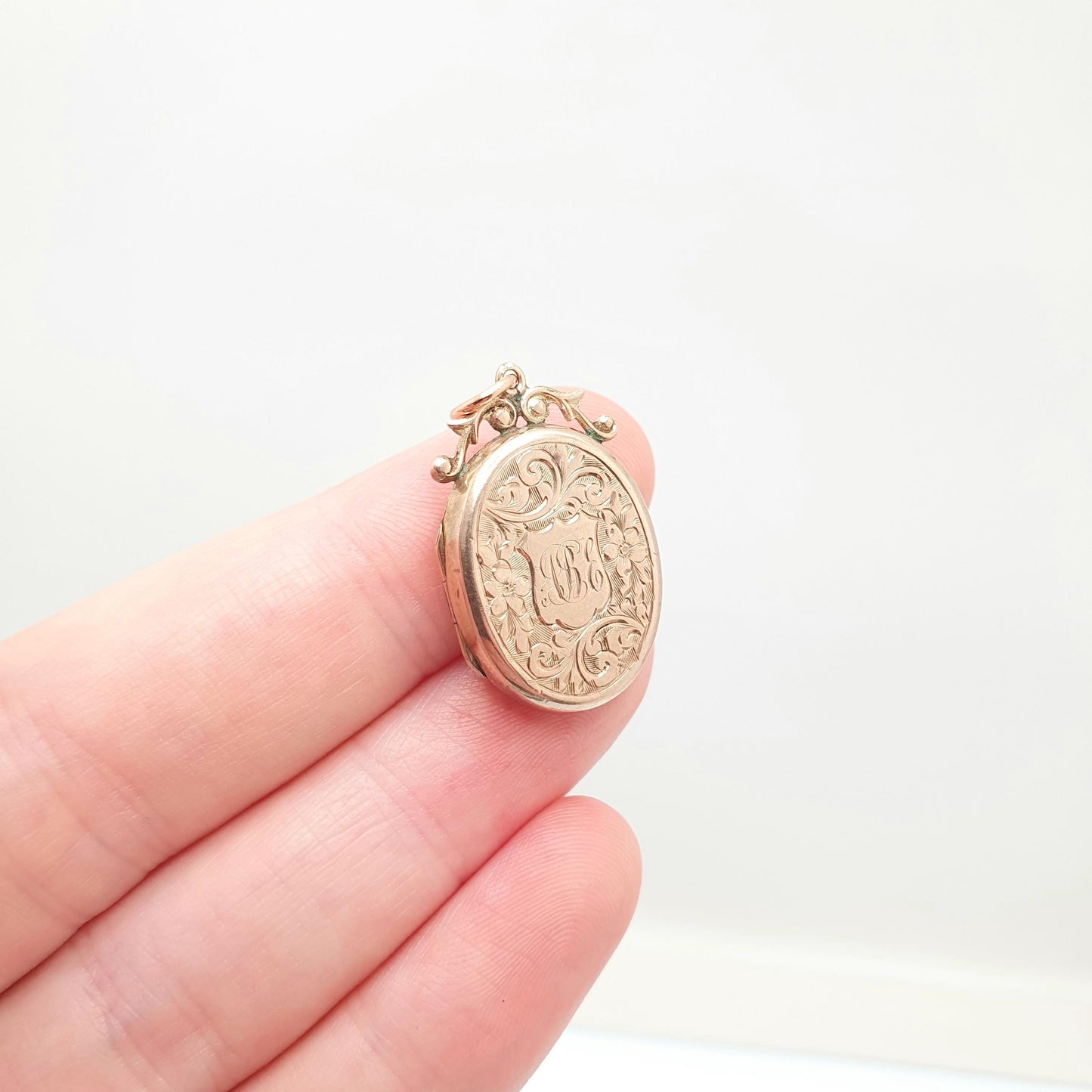 Antique 9ct Rose Gold Locket Solid 9k 375 Oval Engraved Initials Pendant Fine Back Front Necklace Jewelry Womens Jewellery