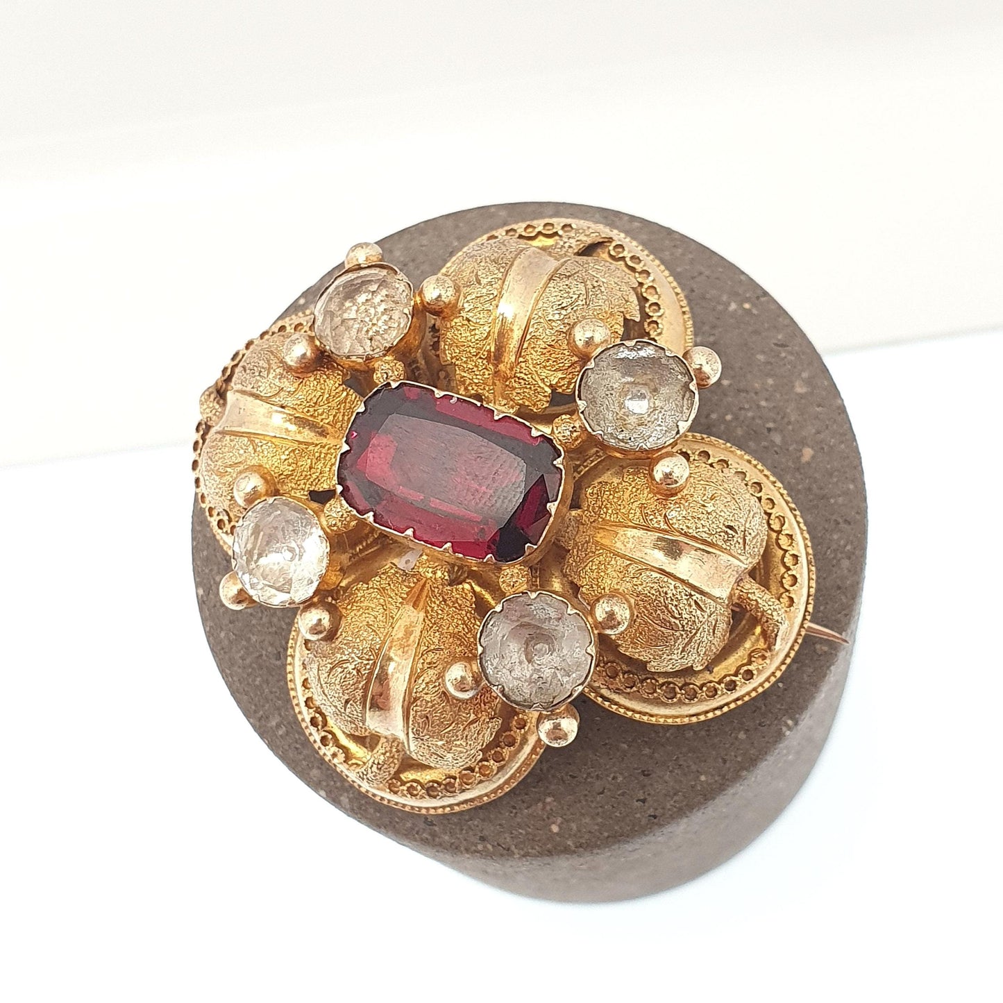 Antique Georgian 15ct Gold Garnet Brooch White Quartz Pin Solid 15kt 625 Etruscan Foiled Gemstones Vintage