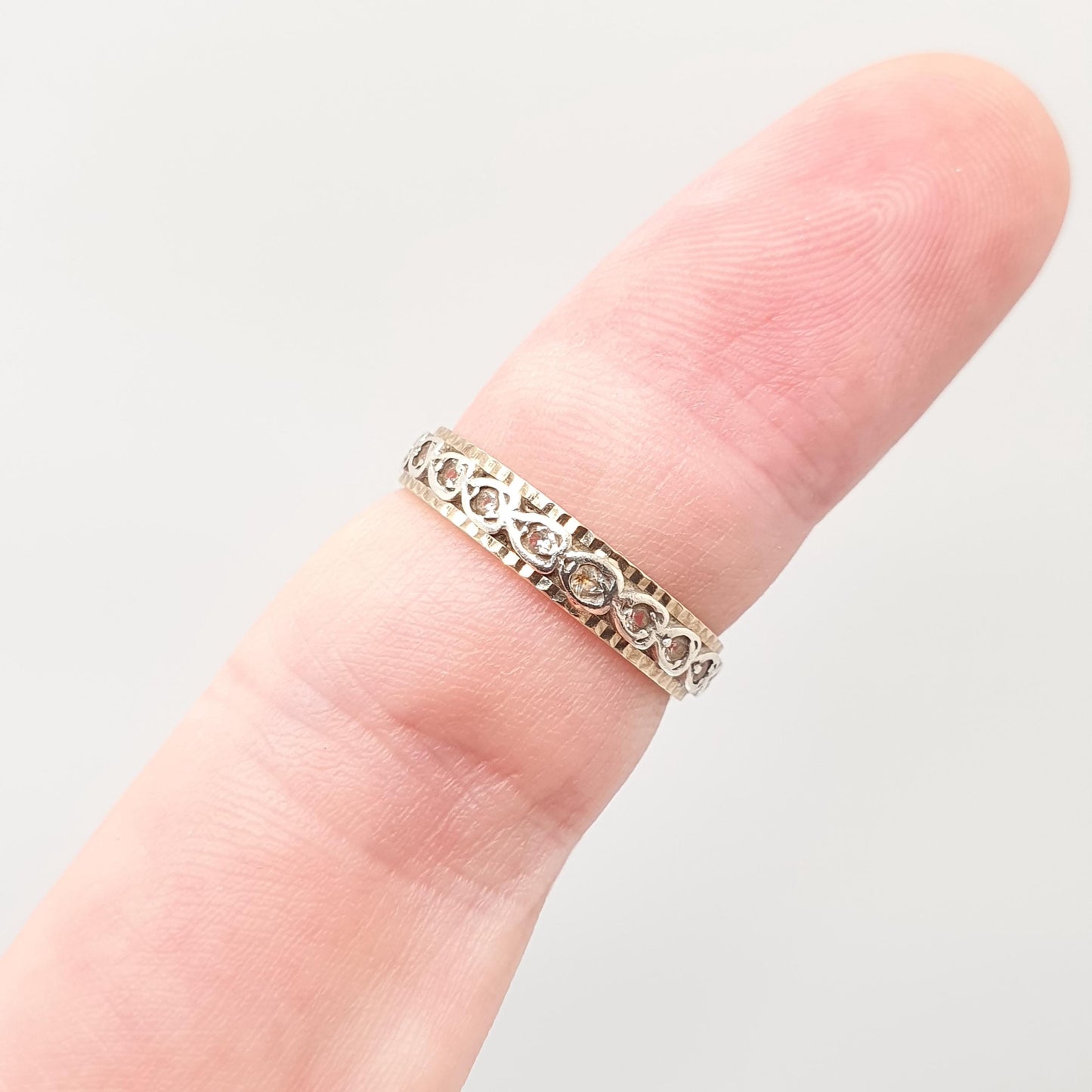 Vintage Solid 9ct Gold Full Eternity Ring Heart Border White Spinel 9k 375 Band Sparkly Diamond Style Stacker Stacking Jewelry Jewellery