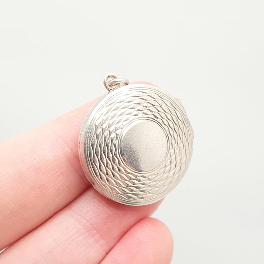 Antique Solid Silver Locket Art Deco Geometric Pattern Round Circle Necklace Pendant Rare Fine 1920s Picture Photo Jewelry Vintage Jewellery