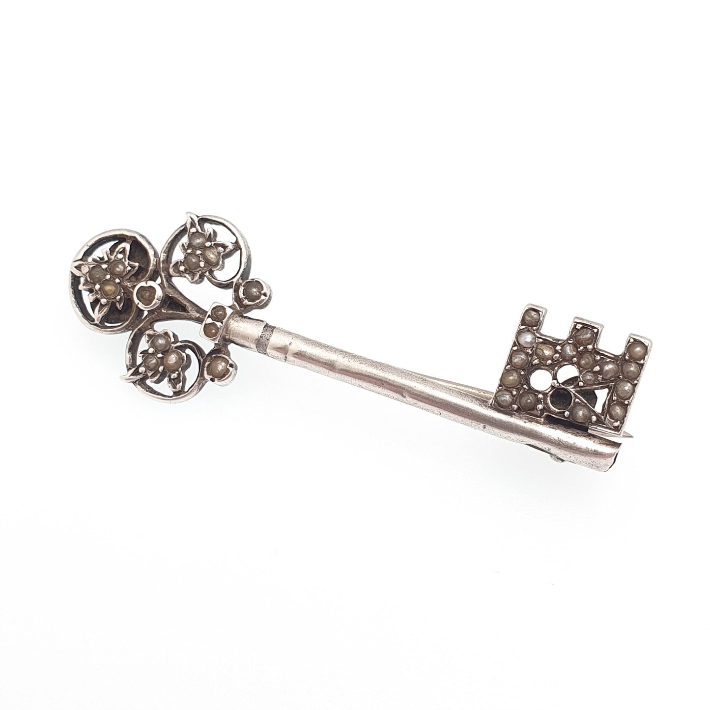 Antique Victorian Solid Silver Key Brooch Clubs Suit Symbol Natural Seed Pearl Sweetheart Lock 1800s Vintage Jewellery Jewelry