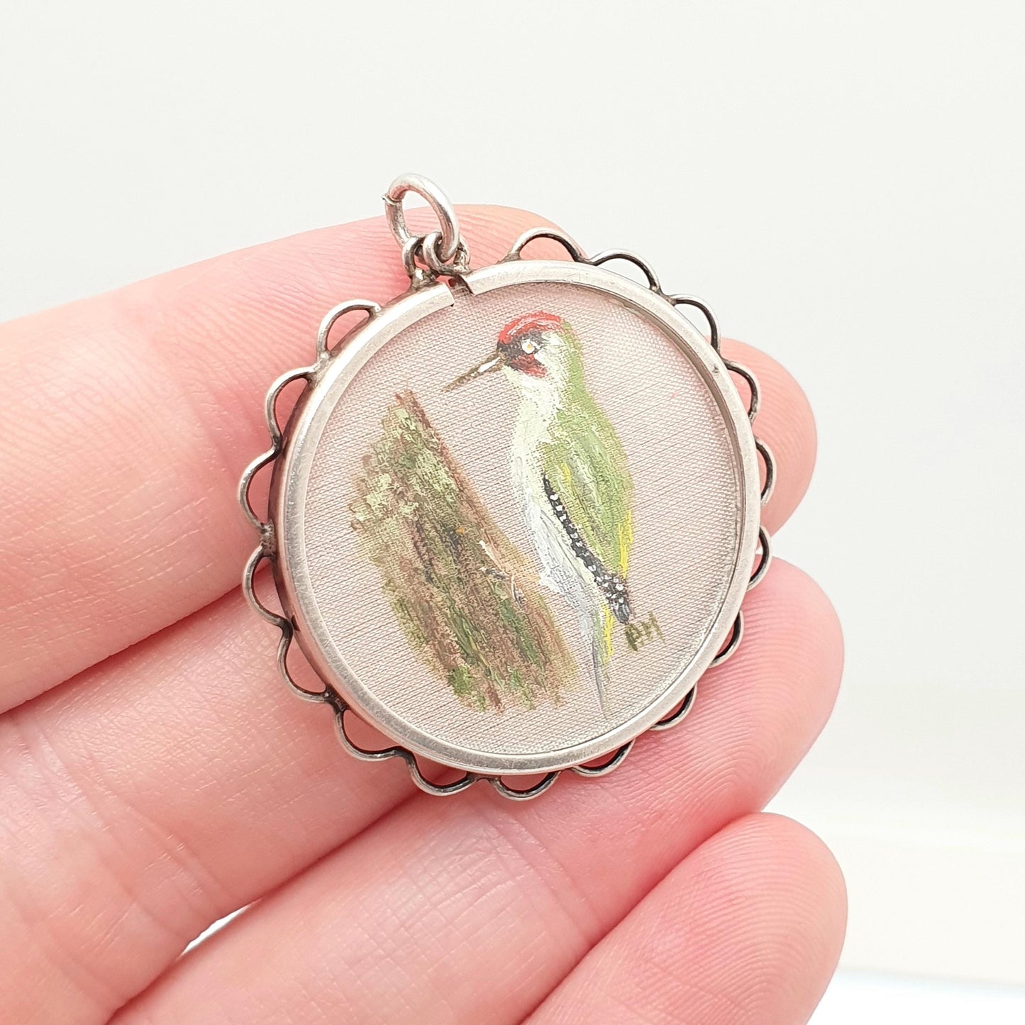 Antique Solid Silver Hand Painted Woodpecker Pendant Necklace Locket Green Bird Picture Painting Vintage Jewelry Jewellery