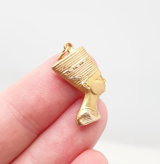 Vintage 18k 18ct Gold Queen Nefertiti Pendant Necklace Egyptian Egypt Solid 750 Art Deco Revival Womens Jewelry Jewellery