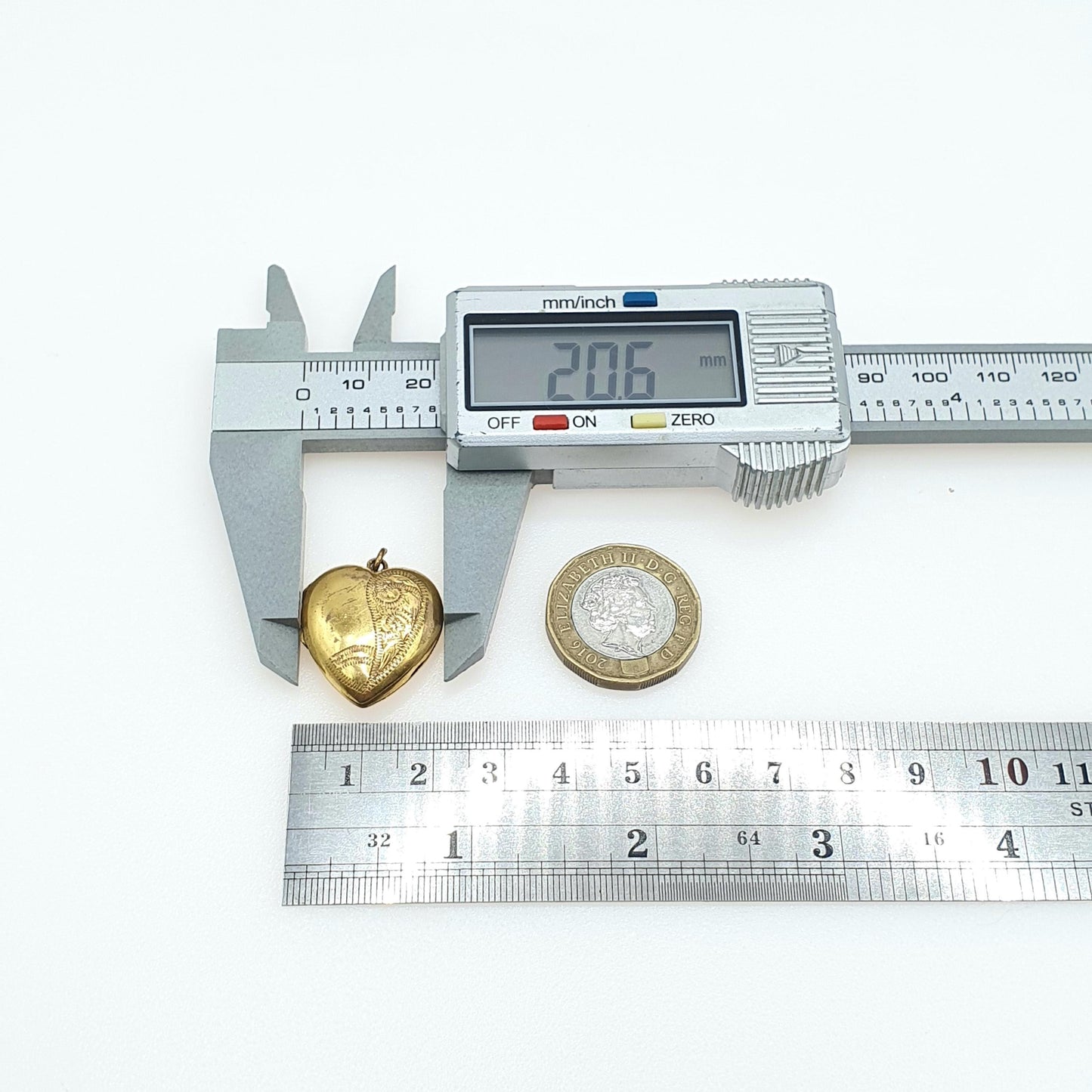 Antique Rolled Gold Heart Locket Pendant Necklace Vintage Jewellery Engraved Gold Filled Love Romantic