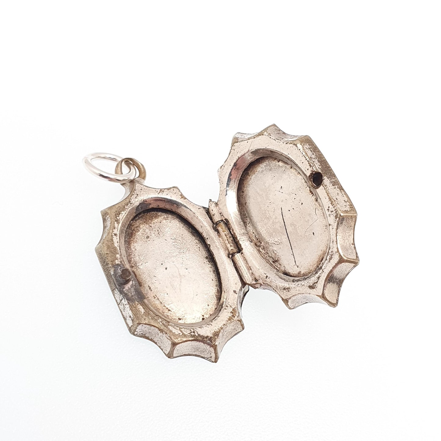 Antique Victorian Solid Silver Locket Flower Basket Engraved Back and Front Oval Pendant Picture Photo Vintage Womens Jewelry Jewellery