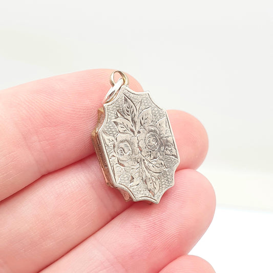 Antique Victorian Solid Silver Locket Flower Basket Engraved Back and Front Oval Pendant Picture Photo Vintage Womens Jewelry Jewellery