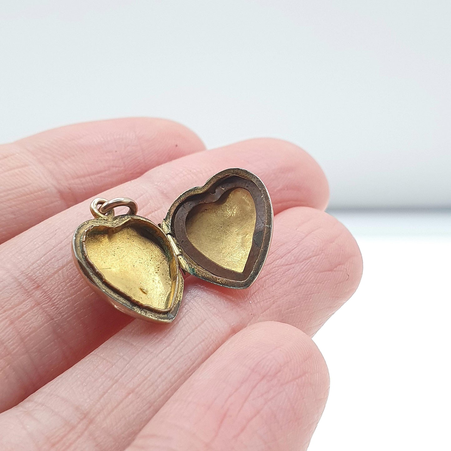 Antique Victorian Rose Rolled Gold Tiny Heart Locket Vintage Womens Gold Filled Jewellry Jewellery