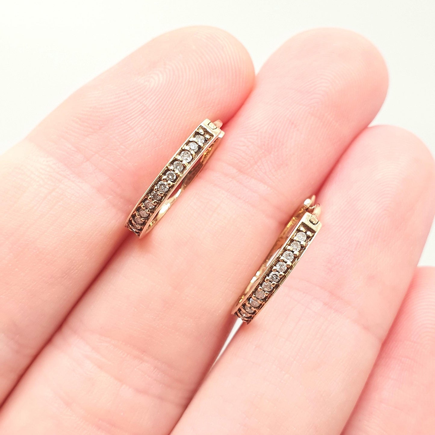 Vintage 9k 9ct Gold Diamond Earrings Hoop U Shape Brilliant Cut Solid 375 Gemstone Stud Latch Jewelry Retro Jewellery