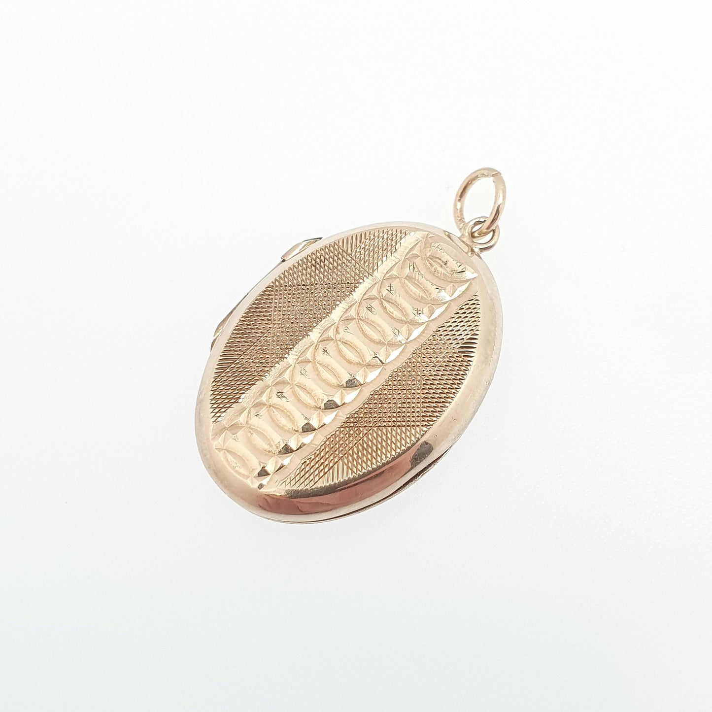 Antique 9ct 9k Gold Locket Spiral Pattern Art Deco Solid 375 Gold Back & Front Gyroscope 1920s Necklace Photo Pendant Womens Jewelry