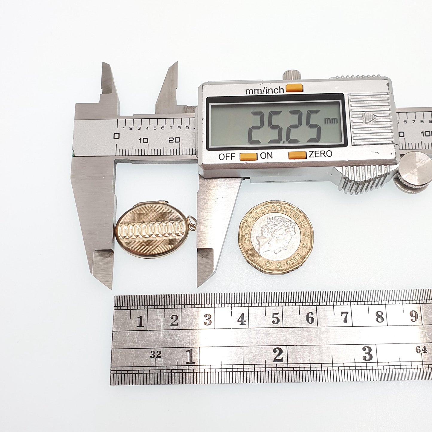 Antique 9ct 9k Gold Locket Spiral Pattern Art Deco Solid 375 Gold Back & Front Gyroscope 1920s Necklace Photo Pendant Womens Jewelry