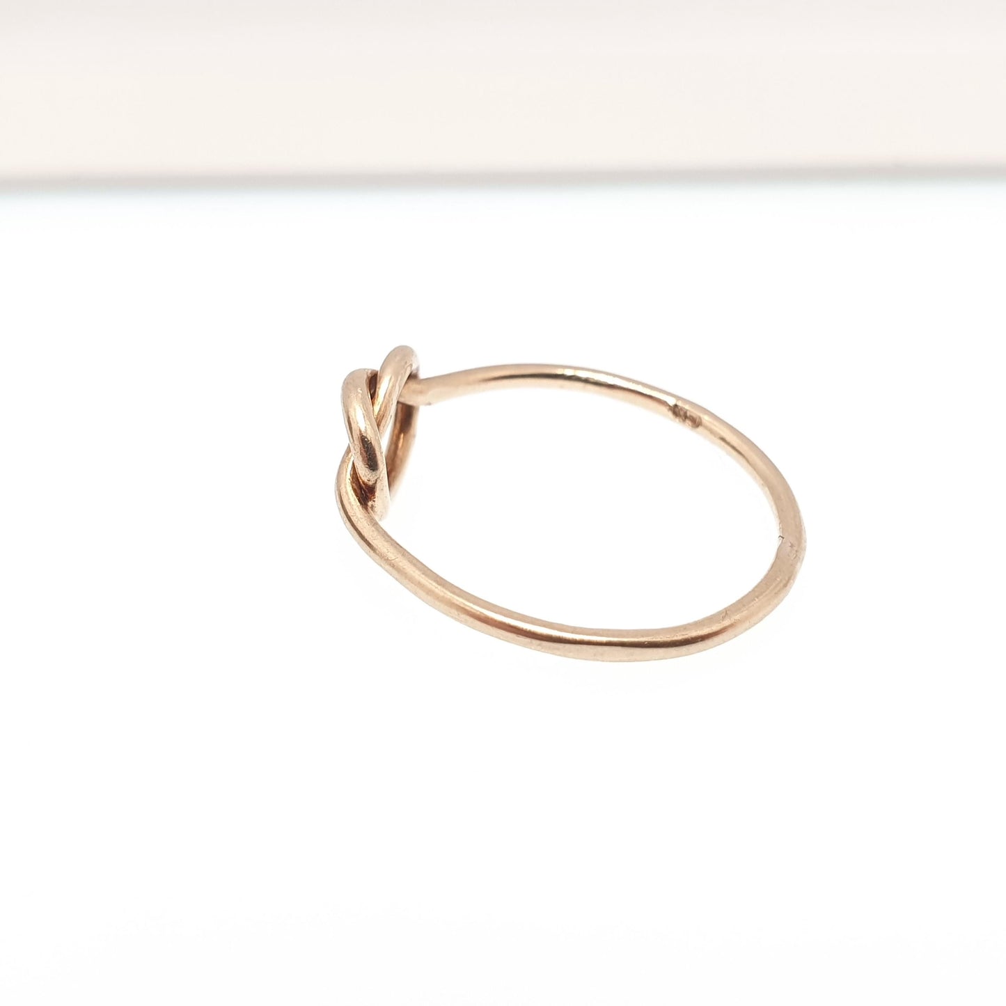 Vintage 9k 9ct Gold Knot Ring Infinity Solid 9ct 375 9kt 1976 Hallmark Retro Womens Jewelry Jewellery