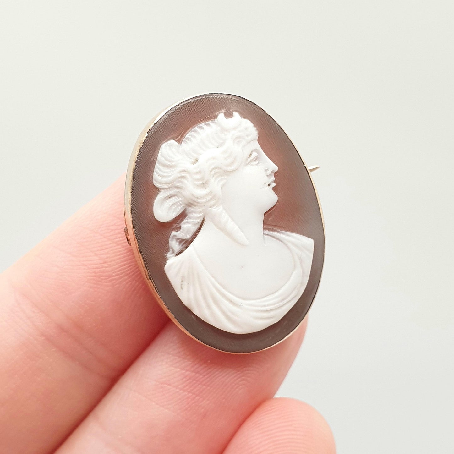 Antique 9k 9ct Gold Selene Cameo Brooch Pin Solid 375 Moon Goddess Hand Carved Victorian Shell Vintage Italian Jewelry Womens Jewellery