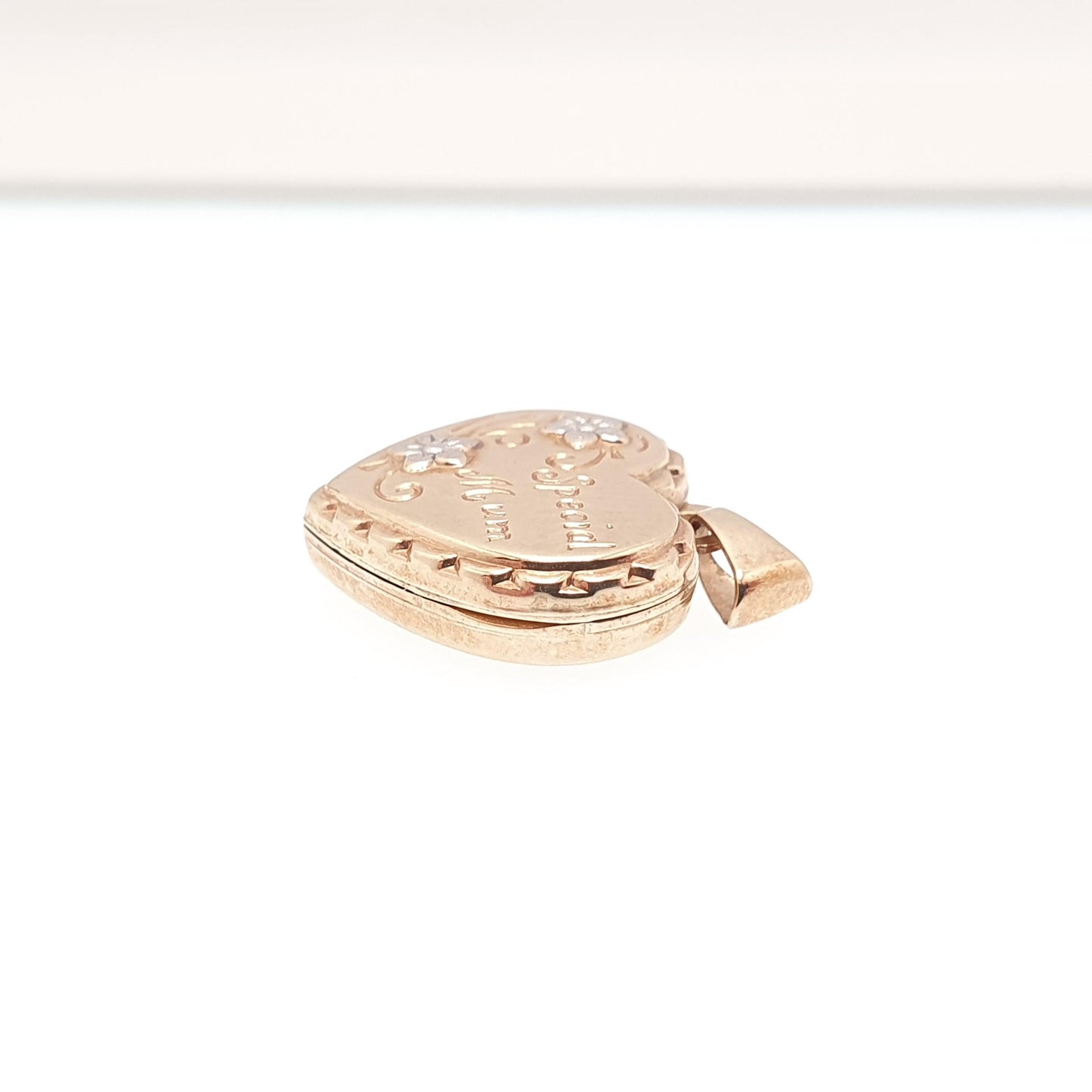 Vintage 9ct 9k Gold SPECIAL MUM Locket Heart Necklace Pendant "Love You Always" Embossed Mothers Day Gift Solid 9kt Jewelry Jewellery