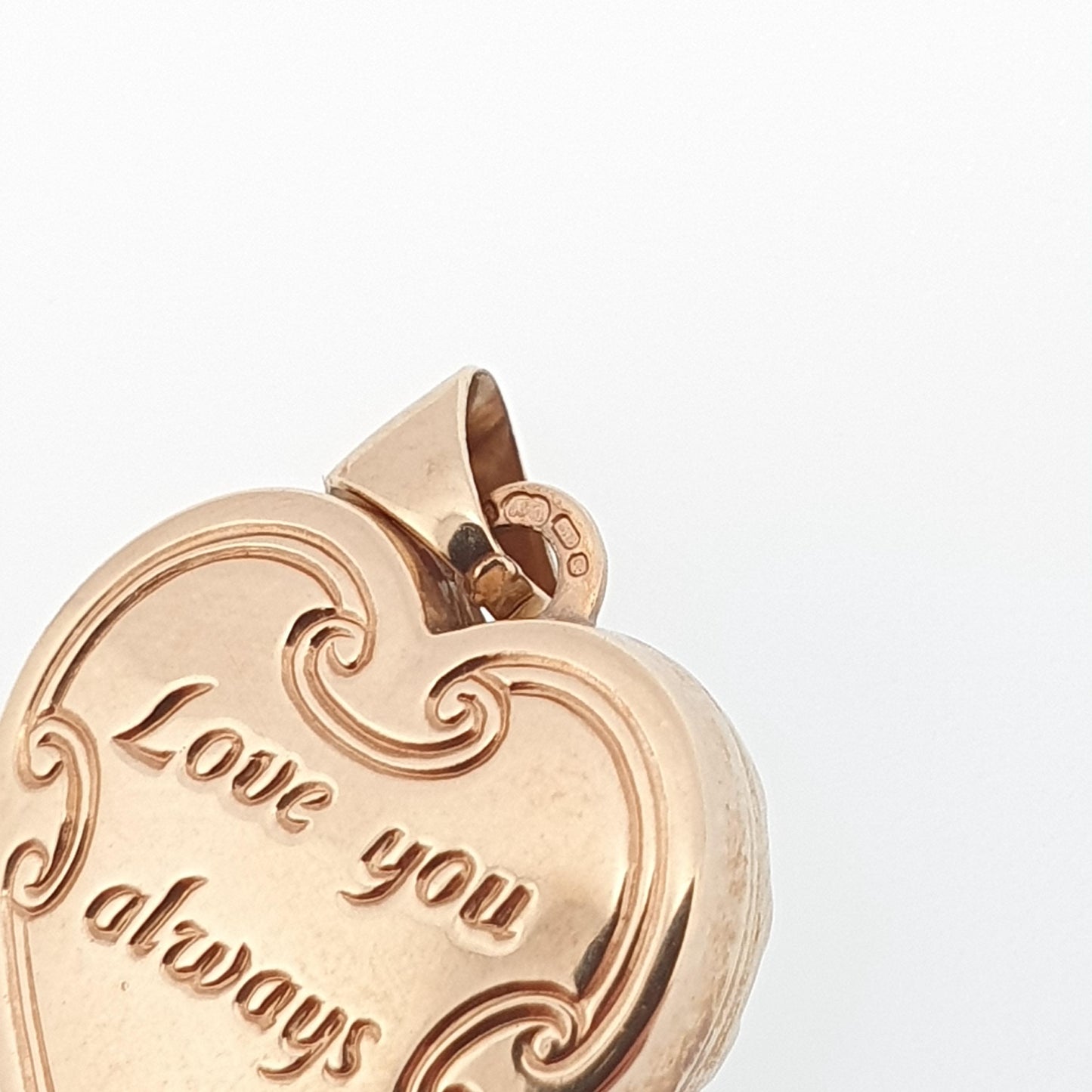 Vintage 9ct 9k Gold SPECIAL MUM Locket Heart Necklace Pendant "Love You Always" Embossed Mothers Day Gift Solid 9kt Jewelry Jewellery