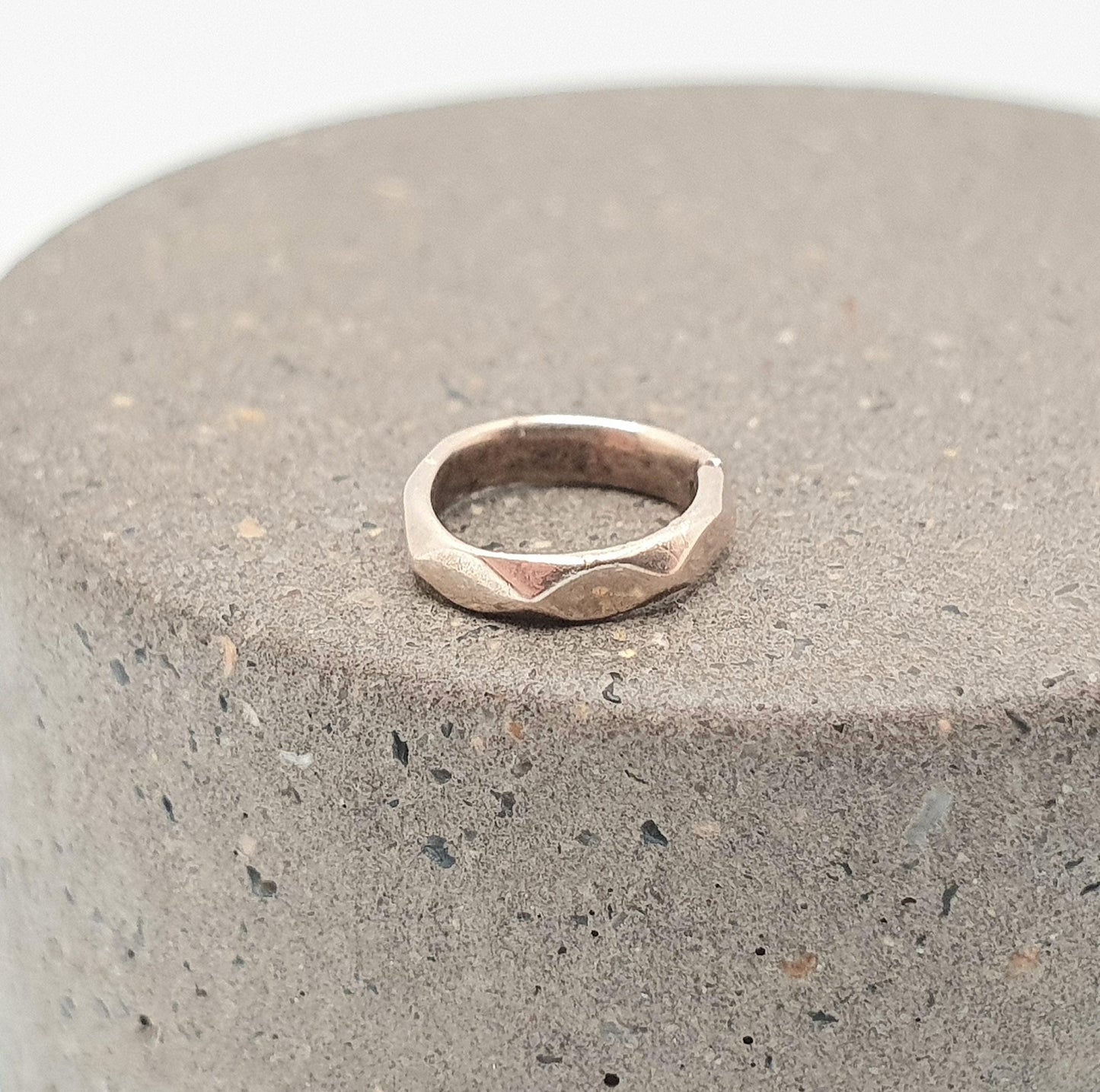 Antique 9k 9ct Gold Jump Ring Faceted Genuine Victorian Early 1800s Solid 375 Angled Yellow Split Open Jewellery Findings Upcycle Women