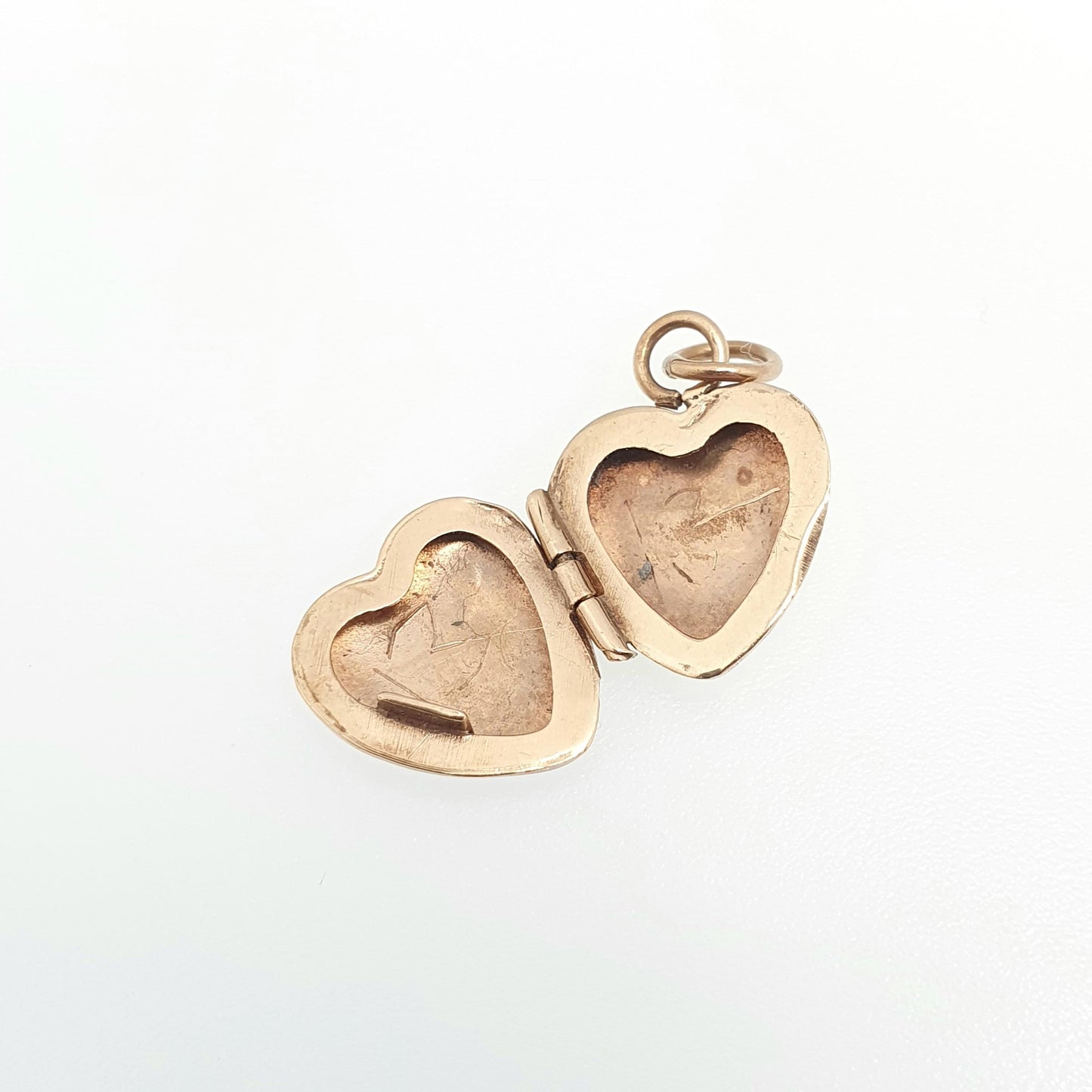 Vintage Solid 9k 375 Gold Heart Locket All 9ct 9 Carat Small Necklace Cute Engraved Photo Picture Pendant Retro Womens Jewelry Jewellery