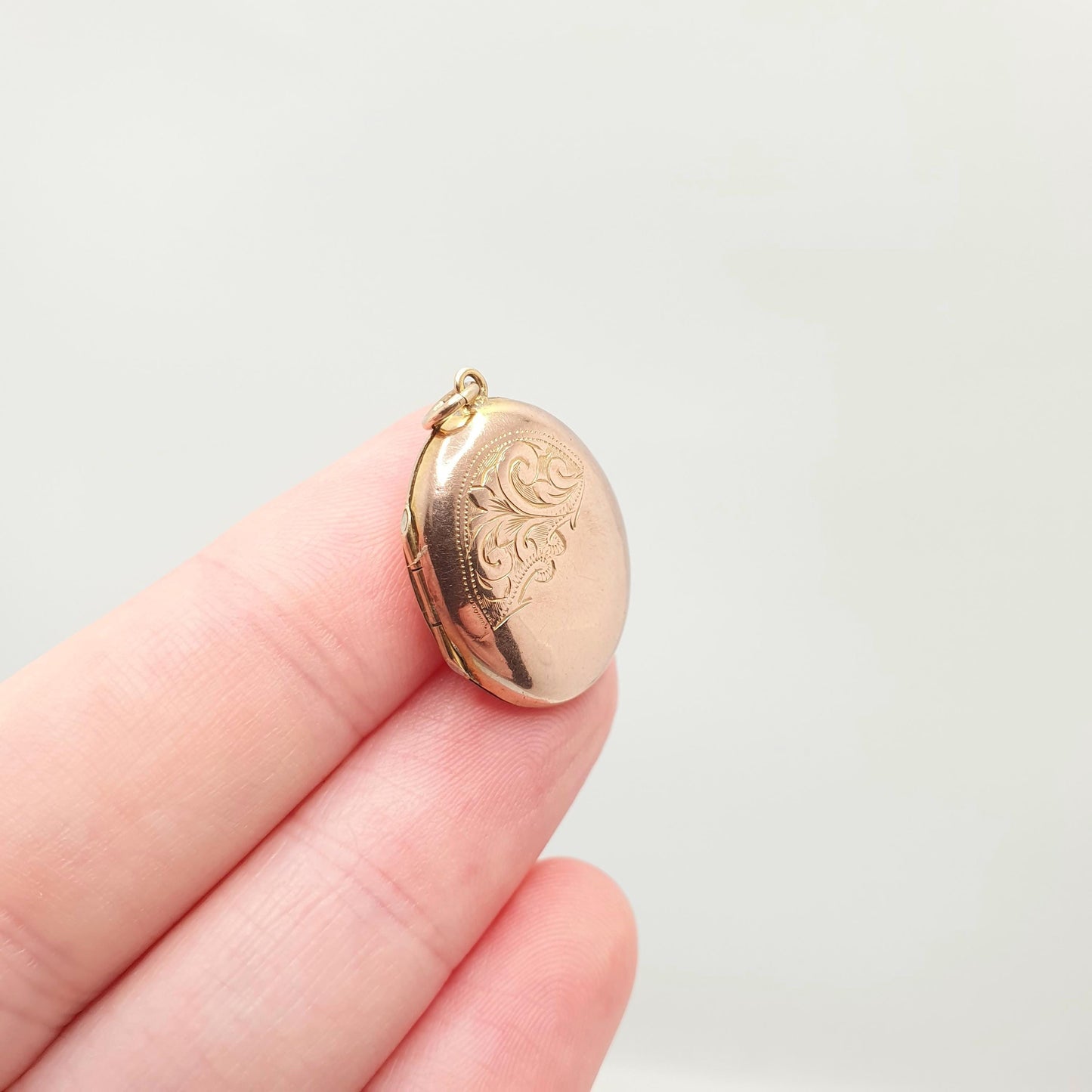 Antique 9ct Rose Gold Locket Oval Engraved Solid 9k 375 Red Pendant Fine Back & Front Necklace Jewelry Womens Jewellery