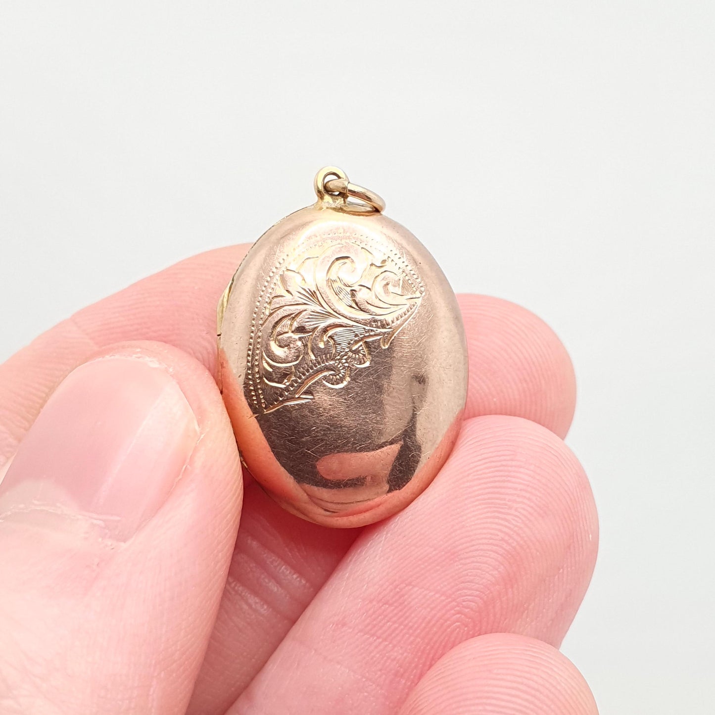 Antique 9ct Rose Gold Locket Oval Engraved Solid 9k 375 Red Pendant Fine Back & Front Necklace Jewelry Womens Jewellery