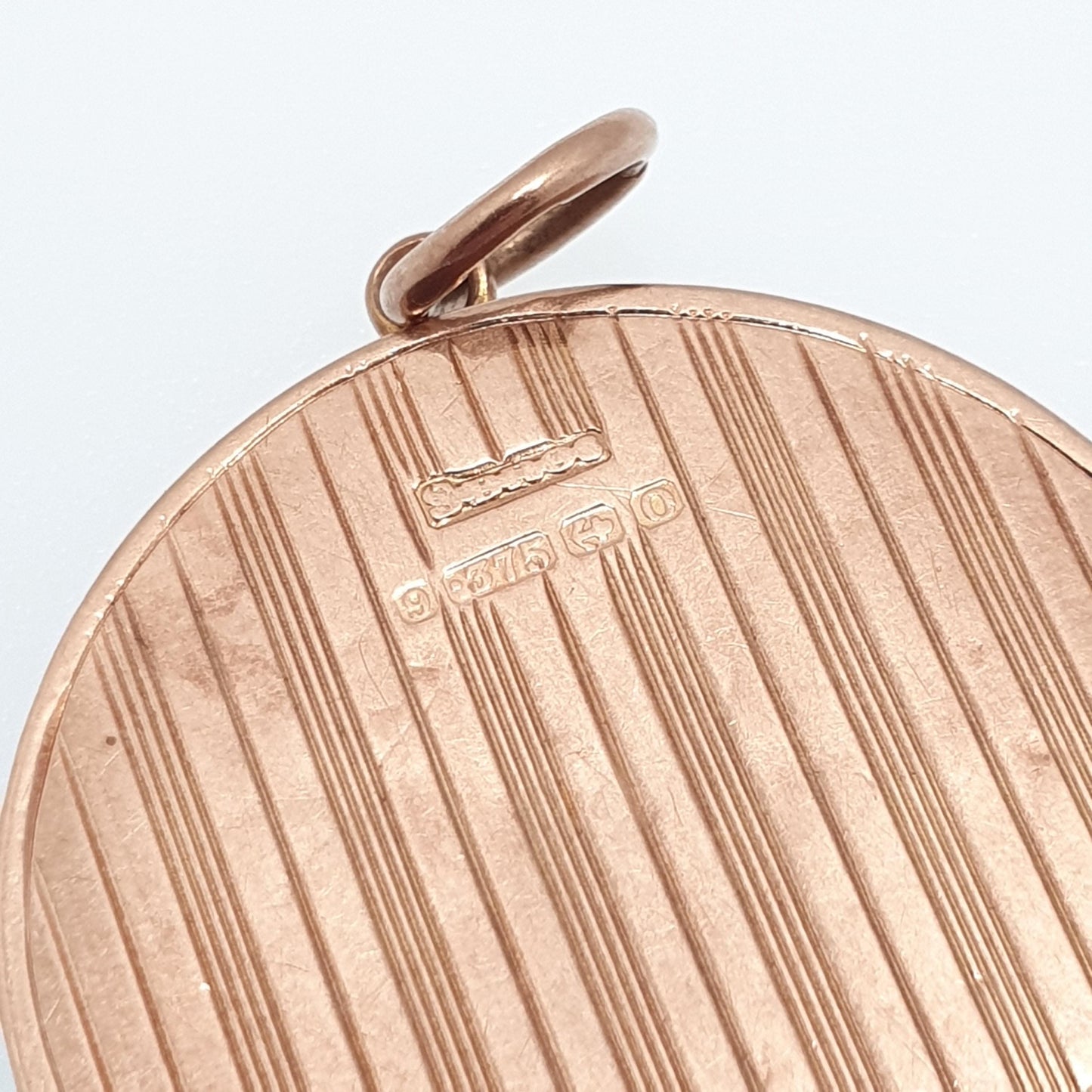 Antique Solid 9k 375 Rose Gold Locket Round 1913 Hallmark Vertical Pattern All 9ct 9kt Gold Necklace Photo Picture Pendant Jewelry Jewellery