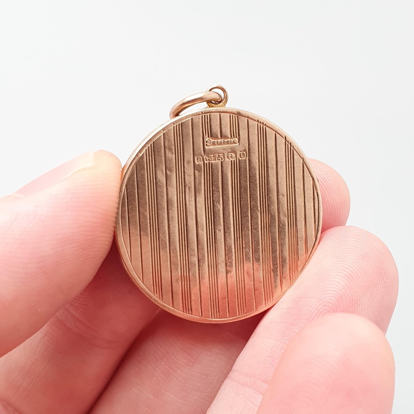 Antique Solid 9k 375 Rose Gold Locket Round 1913 Hallmark Vertical Pattern All 9ct 9kt Gold Necklace Photo Picture Pendant Jewelry Jewellery