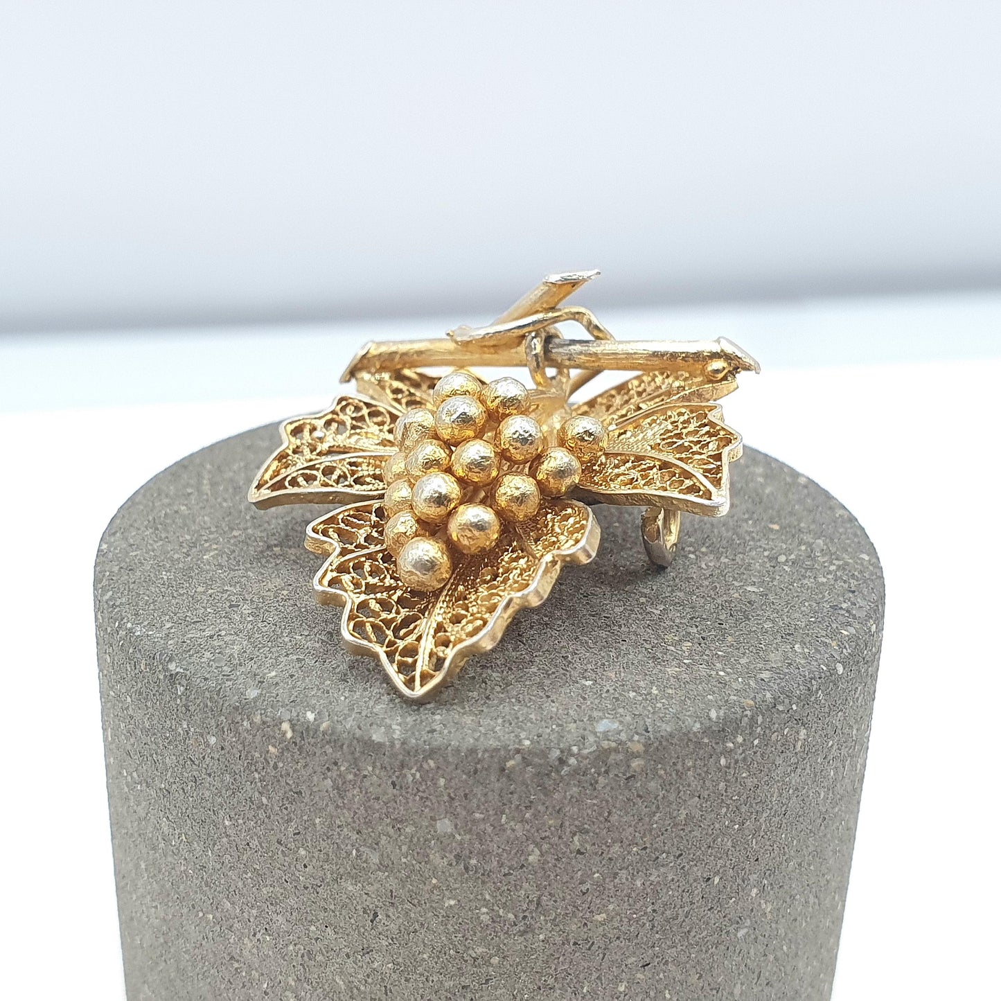 Old Vintage Solid Silver Gold Vermeil Grape Leaf Filigree Brooch Fruit Foreign Silver Stamp Ladies Womens Jewellery Jewelry