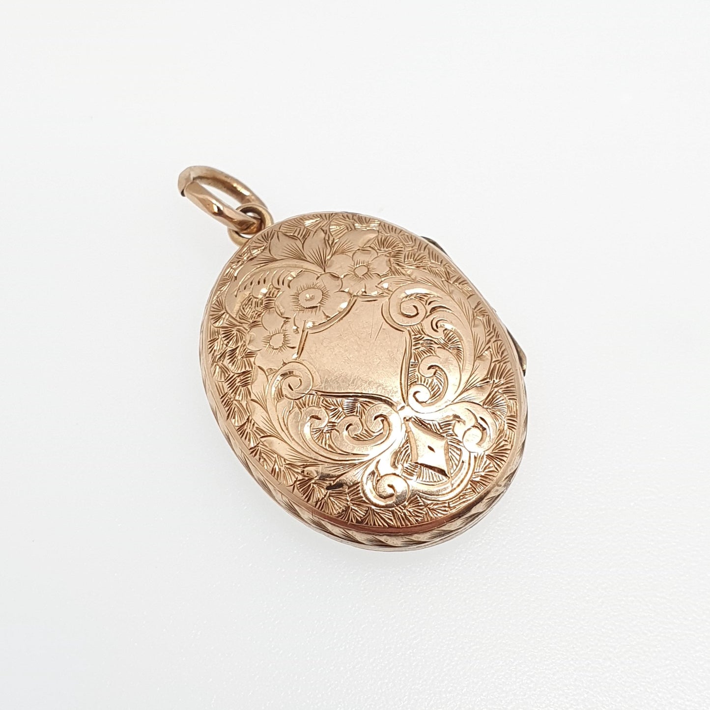 Antique Victorian Solid 9ct Gold Locket Large Oval Pendant Necklace Engraved Fine Estate 375 9k Photo Vintage Jewelry Jewellery