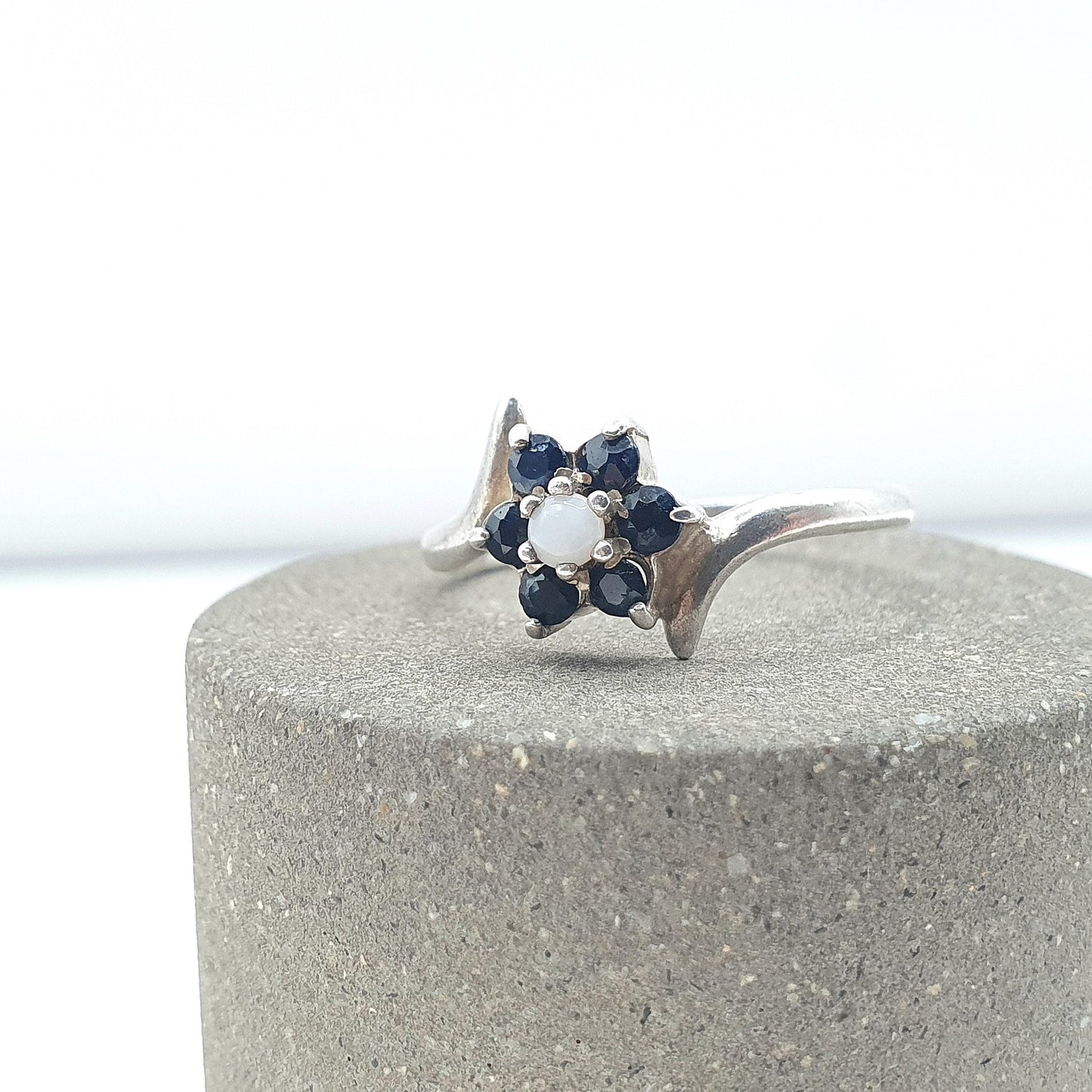 Vintage Sterling Silver Sapphire & Opal Cluster Ring Blue Gemstone Halo 1993 Hallmark Womens Girls Jewelry Jewellery