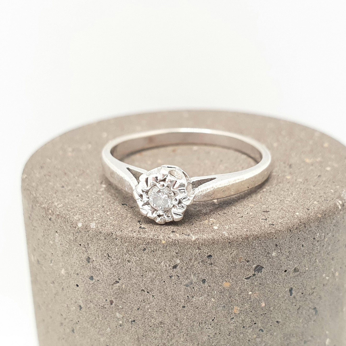 Vintage 9ct Gold Diamond Ring Solitaire Star Setting Solid 9k 375 9kt Natural Gemstone White Gold Gift Womens Jewelry Jewellery