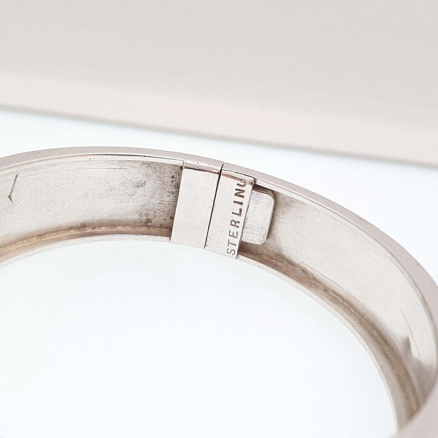 Antique Victorian Sterling Silver Bird Bracelet Bangle Hand Engraved Aesthetic 18.12g Songbird Swallow Vintage Womens Jewelry Jewellery