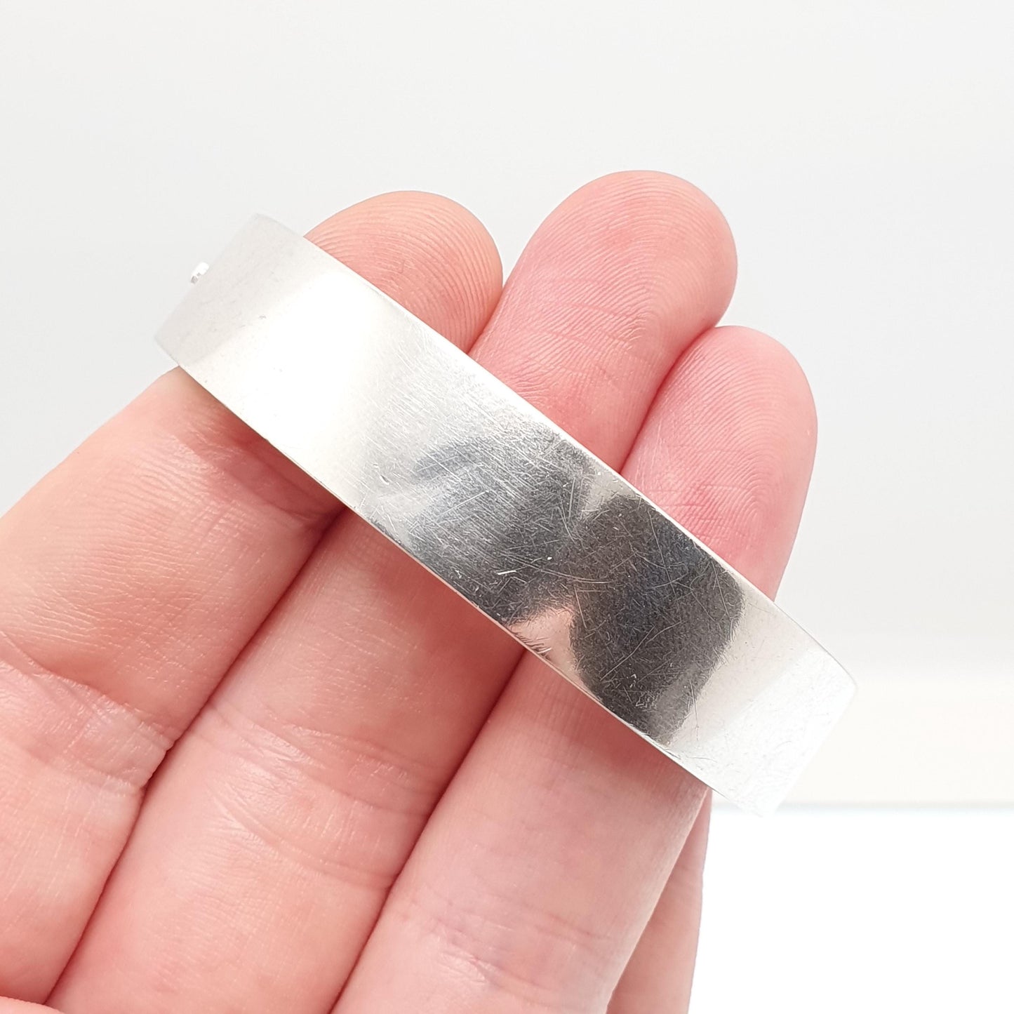 Antique Victorian Sterling Silver Bird Bracelet Bangle Hand Engraved Aesthetic 18.12g Songbird Swallow Vintage Womens Jewelry Jewellery