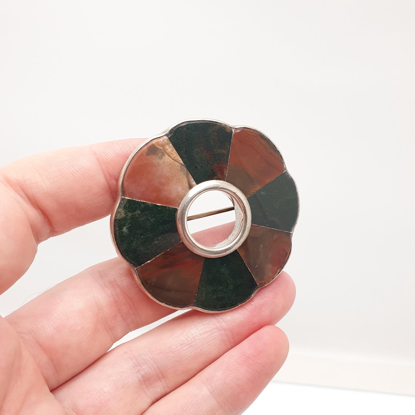 Antique Victorian Solid Silver Scottish Brooch Pin Bloodstone Red Jasper Agate Large Big Donut Polo 1800s Womens Jewelry Jewellery Vintage