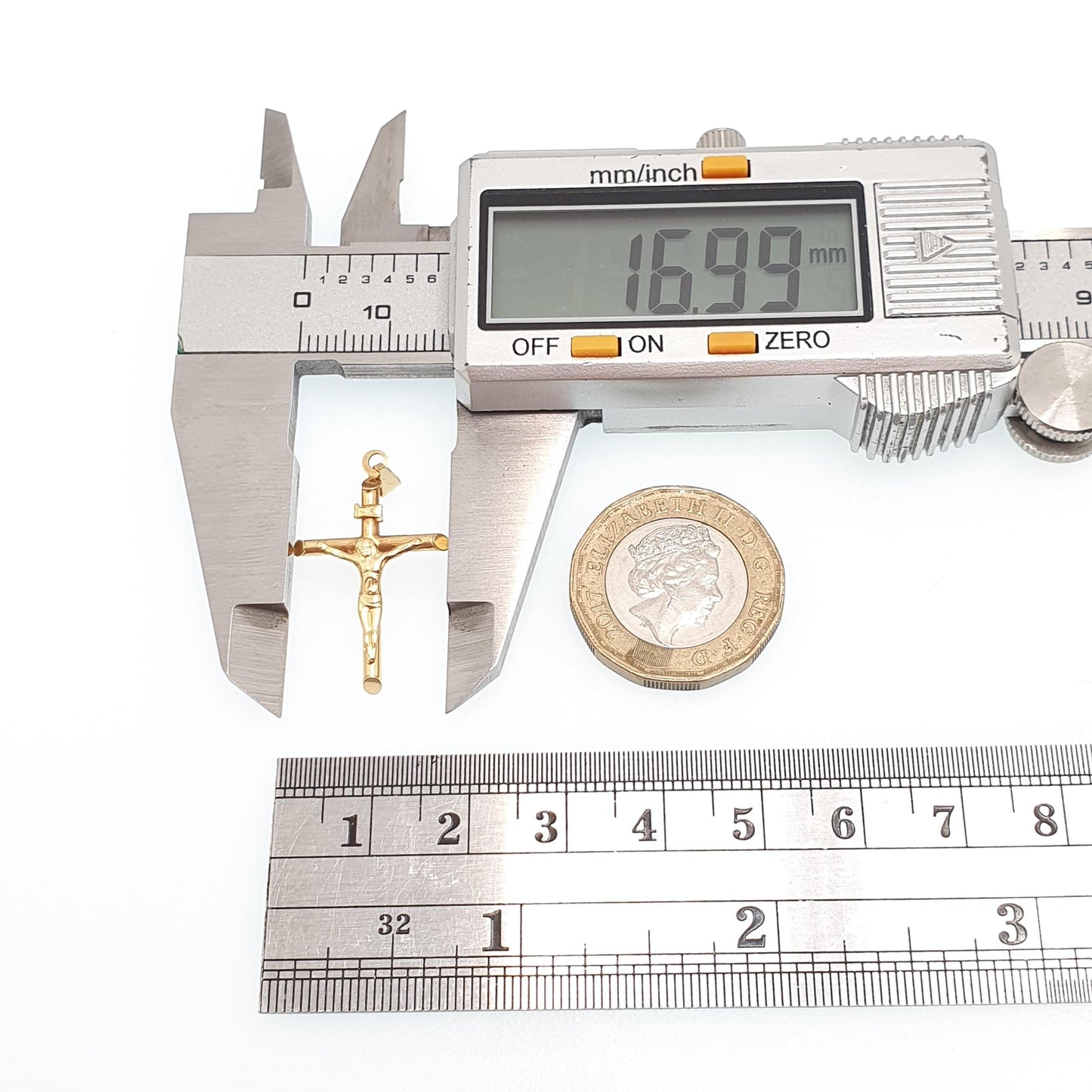 Vintage 9k 9ct Gold Jesus On The Cross Crucifix Necklace Pendant Italy INRI Solid 375 Christian Religious Mens Womens Jewelry Jewellery