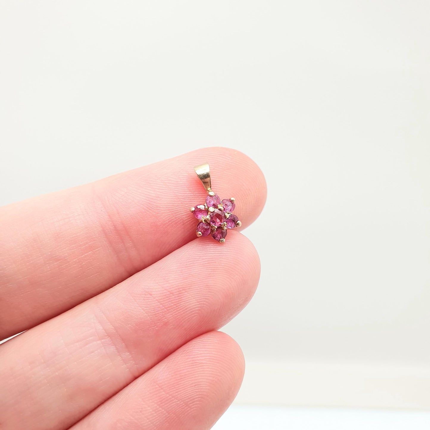Vintage 9k 9ct Gold Ruby Necklace Pendant Tiny Cluster Small Flower Solid 375 Yellow Cute Ladies Womens Jewelry Retro Jewellery