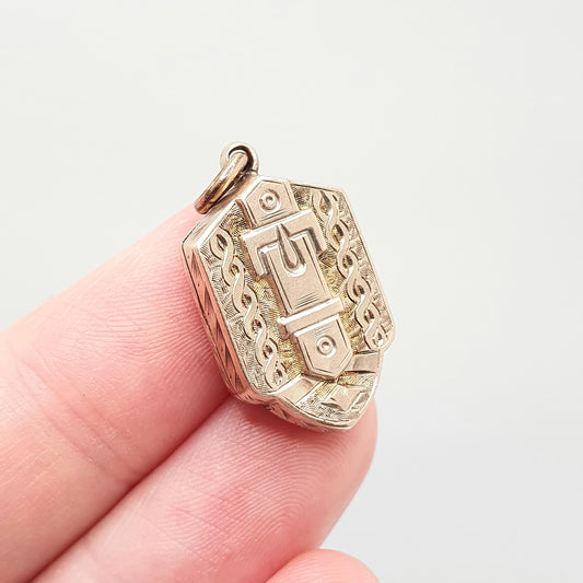 Antique Victorian 9ct Rose Gold Locket Buckle Shield Shape Hand Engraved Pendant Solid 375 9k Front Back Vintage Jewelry Jewellery