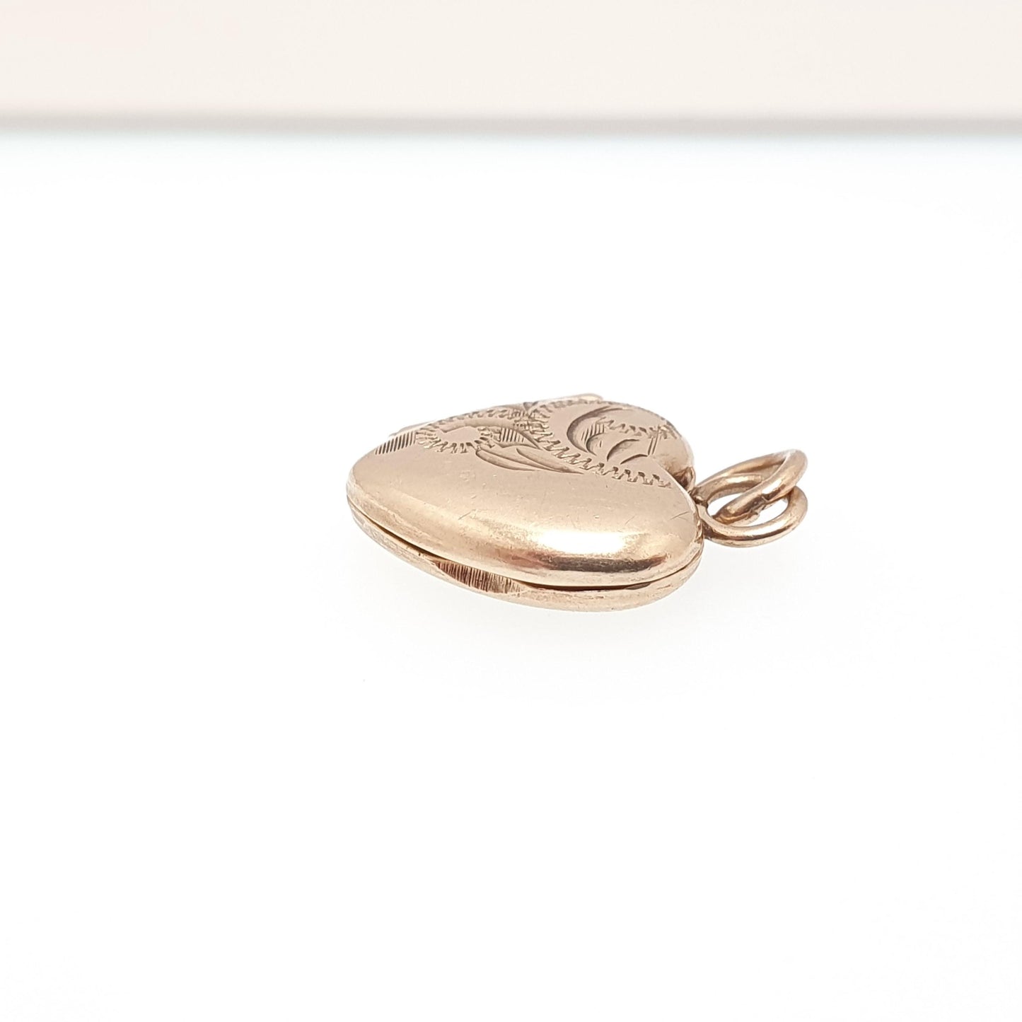 Vintage Solid 9k 375 Gold Heart Locket All 9ct 9 Carat Small Necklace Cute Engraved Photo Picture Pendant Retro Womens Jewelry Jewellery