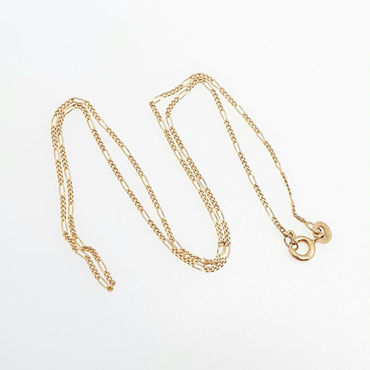 Vintage 9k 9ct Gold Figaro Link Chain Necklace 39cm 15.3" 1.41g Choker Solid 9 Carat Curb Links Yellow Womens Mens Jewellery Jewelry