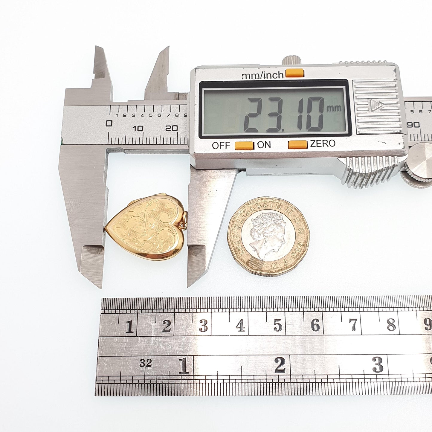 Vintage Solid 9k 375 Gold Heart Locket All 9ct 9 Carat Necklace Hand Engraved Cute Photo Picture Pendant