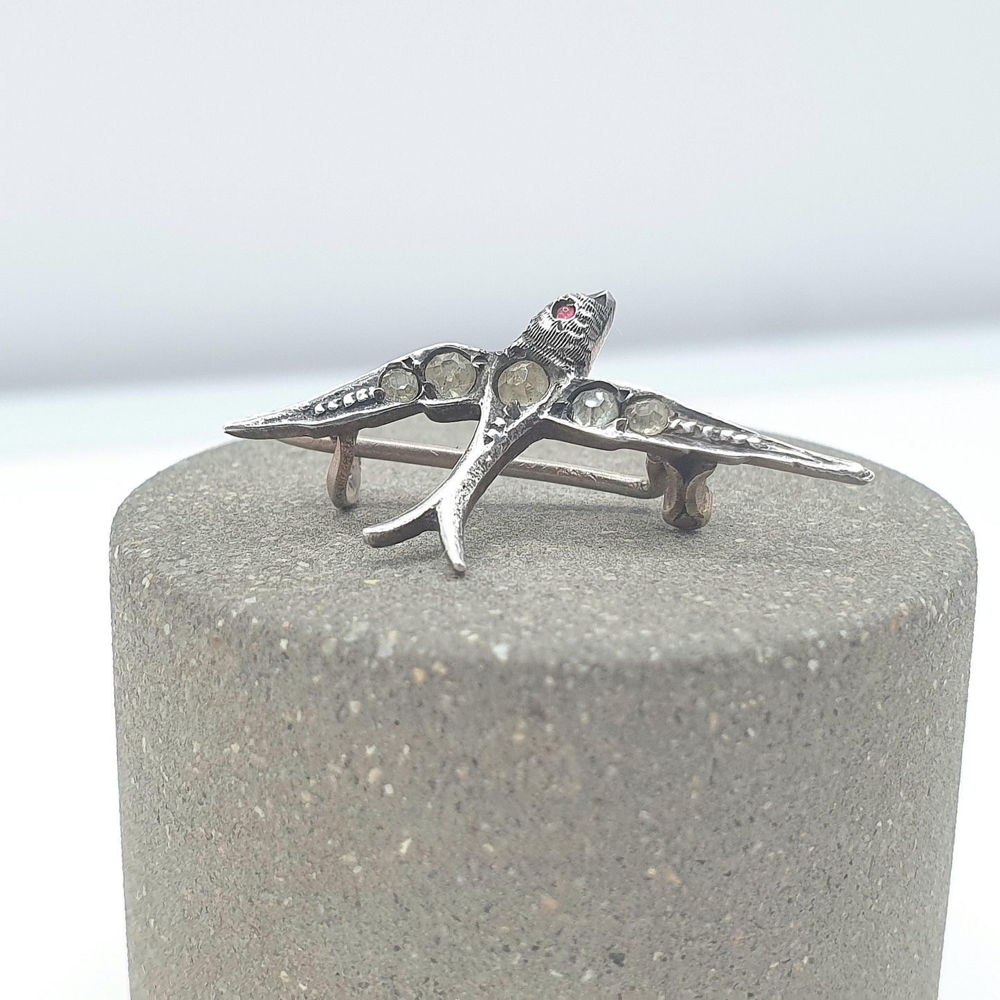 Antique Victorian Solid Silver Diamond Paste Bird Brooch Swallow Sweet Songbird Small Cute Womens Jewelry Jewellery