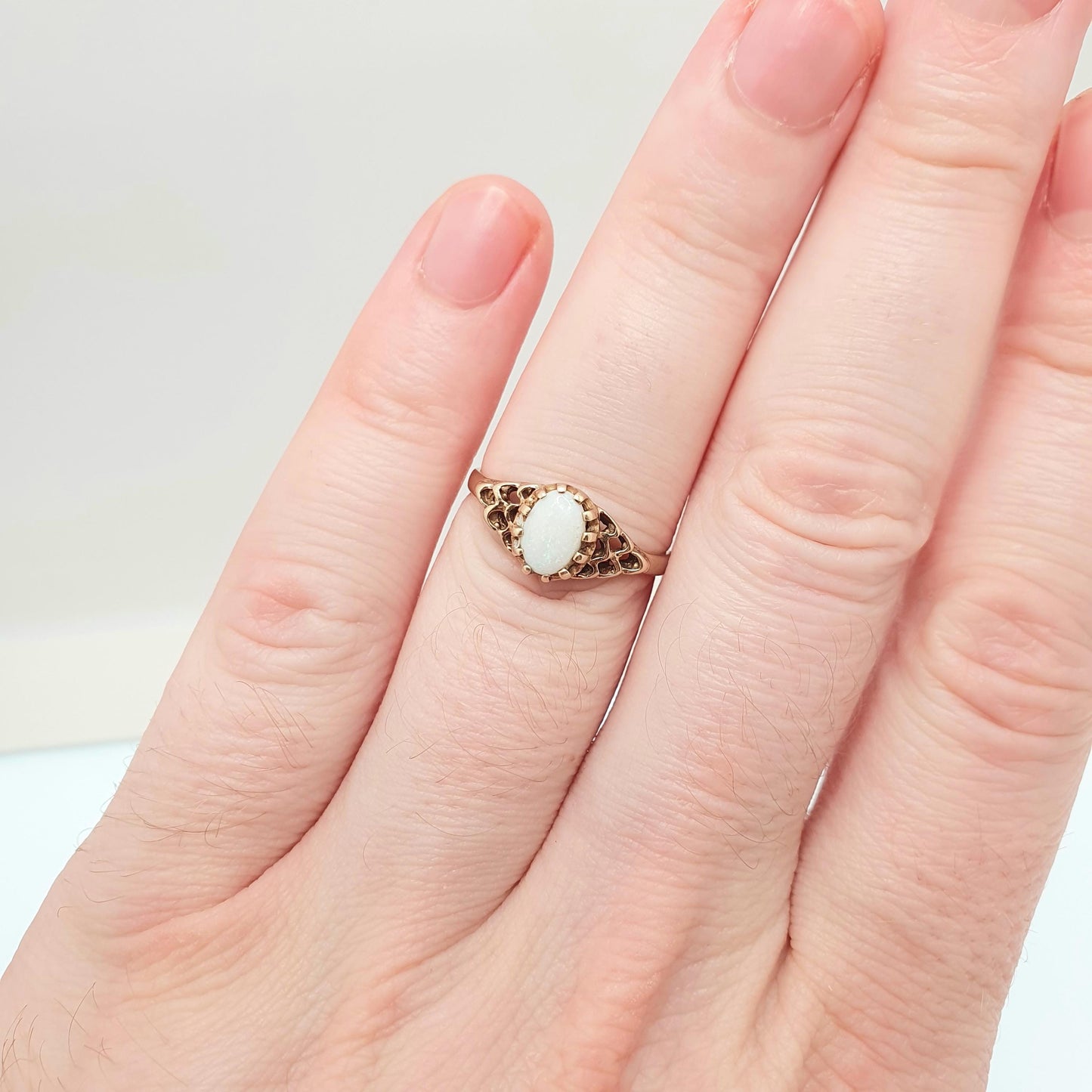 Vintage 9ct 9k Gold Opal Ring White Solitaire Gemstone Solid 9kt Yellow Hallmarked Retro Womens Jewelry Jewellery